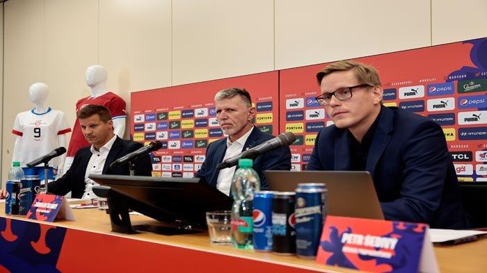 Ondrej Kudela Dipanggil Timnas Ceko , Michael Krmencik Cadangan | Skuad Persija di Antara Klub Eropa