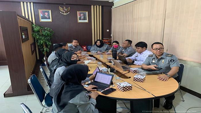 Kemenkum Kalbar Ikuti Sosialisasi Uji Kompetensi Perancang Peraturan Perundang-undangan