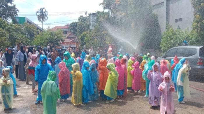 TK Islam Al-Adabiy 2 Pontianak 6543524243