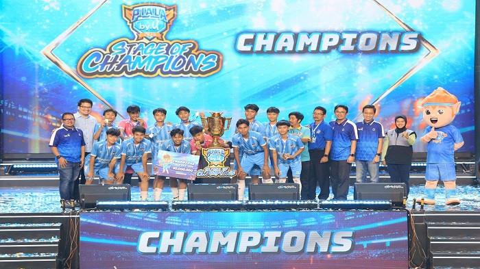 Ajang Turnamen Futsal, SMAN 2 Banjarmasin Raih Juara di Piala by.U 2025