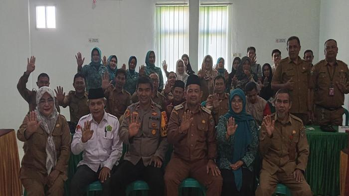 Camat Sukadana Pimpin Penguatan Peran Keluarga dalam Percepatan Penurunan Stunting