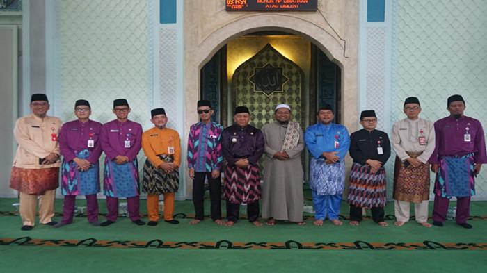 Wakil Bupati Mempawah Ajak ASN Perkuat Keimanan dan Rasa Syukur Lewat Pengajian Rutin
