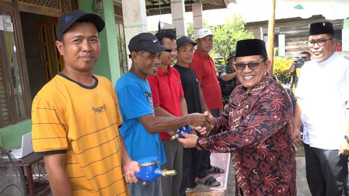 Wabup Heroaldi Resmikan Sumur Bor TMMD Kodim Sambas di Ratu Sepudak