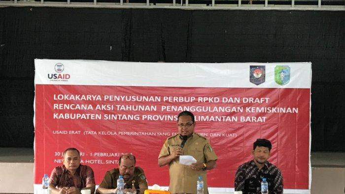 Wabup Melkianus Beberkan Strategi Penanggulangan Kemiskinan Tahun 2023-2026 di Sintang