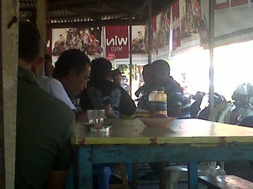 Warung Kopi Ketapang Ramai