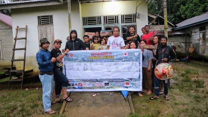 LPBA Landak Kembali Salurkan Bantuan Pasca Banjir