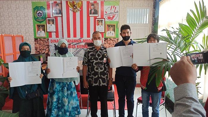 Hingga Juni Dinas Penanaman Modal dan Tenaga Kerja Terbitkan 1633 Izin Usaha di Kota Singkawang