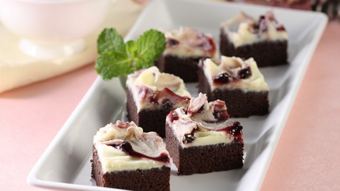 Resep Blueberry Brownies Squares - Pasti Jadi Favorit Keluarga