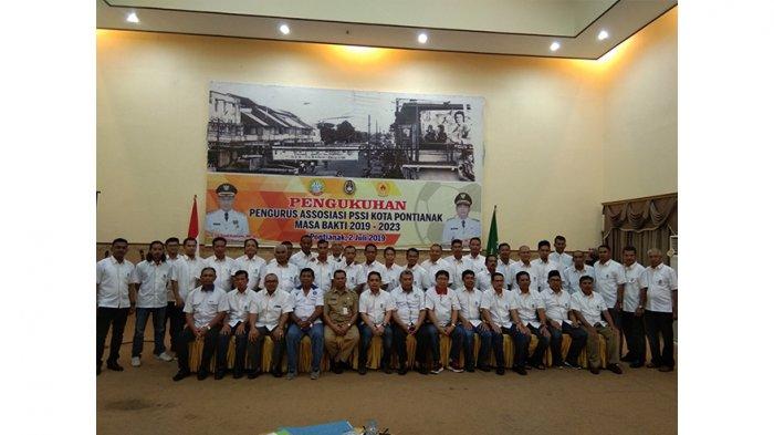 Pengurus Askot PSSI Pontianak Resmi Dikukuhkan, Bahasan: Mesti Kerja Keras