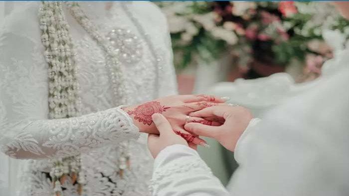 Asal Usul Tradisi Calon Pengantin Dilarang Bertemu Sebelum Pernikahan