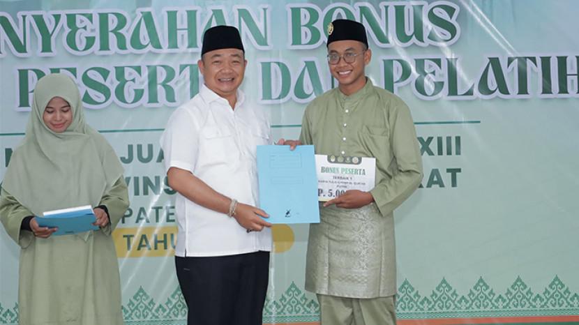 Pemkab Ketapang Berikan Bonus Kepada Kafilah yang Berprestasi di MTQ XXXIII Kapuas Hulu
