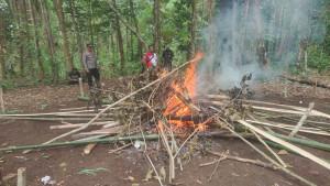 BAKAR-SABUNG-AYAM23WRED.jpg