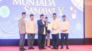 Direktur-Kepesertaan-BPJS-Ketenagakerjaan-Eko-Nugriyanto-saat-foto-bersama.jpg