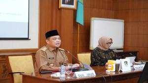 EXIT-MEETING-22092555.jpg