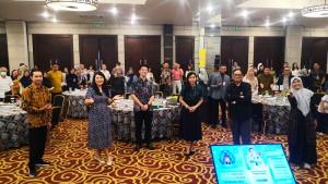 Foto-bersama-pada-Seminar-Dokter-Nasional-2025.jpg