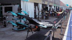 Hasil-Formula-E-Hari-Ini-FP1-Tuntas-Oliver-Rowland-Vs-Sébastien-Buemi-Duel-Rebutan-Fastest-Lap.jpg