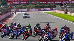 Hasil-Tes-MotoGP-Valencia-2025-Debut-Manis-Toprak-Razgatlioglu-di-Ricardo-Tormo-Asa-Baru-Bagnaia.jpg