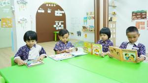 Ilustrasi-anak-anak-TK-Cikal-sedang-mengikuti-Reading-Circle-beberapa-waktu-lalu.jpg