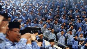 Ilustrasi-sejumlah-ASN-yang-sedang-mengikuti-kegiatan-upacara.jpg