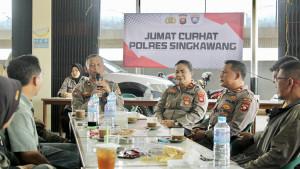 JUMAT-CURHAT-6y7th.jpg