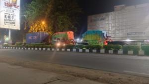 KONTAINER-JALAN-TANJUNGPURA.jpg
