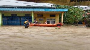 Kondisi-banjir-di-Desa-Sukamaju-Kecamatan-Sungai-Betung-Kabupaten-Bengkayang.jpg