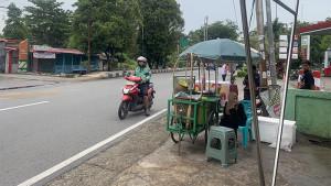 Kronologi-Laka-Maut-Paris-2-Pontianak-Pelajar-Senggol-Mobil-hingga-Terlindas-Truk.jpg