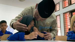 Oktober-2025-Ria-Norsan-juga-berpesan-ke-orang-tua-untuk.jpg