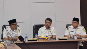 PIMPIN-RAPAT-MBG2354ew.jpg
