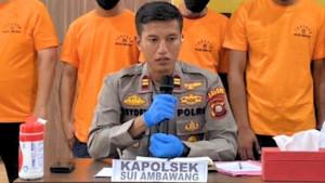 Peluk-Dump-truk.jpg