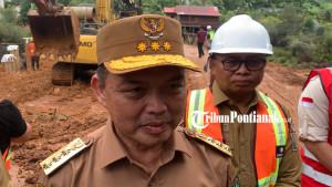 Ria-Norsan-saat-meninjau-234RWE.jpg