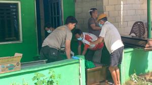 Saksi-Ungkap-Kejanggalan-Kasus-Pria-Tewas-di-Sungai-Raya-Aroma-Menyengat-hingga-Polisi-Turun-Tangan.jpg