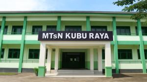 Sekolah-MTS-Kelas-10-Pembelajaran.jpg