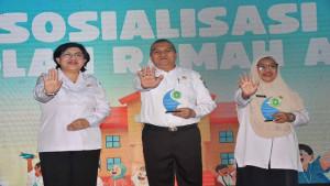 Sekretaris-Daerah-Kabupaten-Kubu-Raya-Yusran-Anizam-membuka-kegiatan.jpg