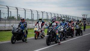 Sensasi-Berkendara-Aerox-Alpha-R25-MT-25.jpg