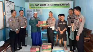 SingkawangLagi-Bansos.jpg