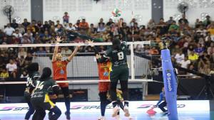 Suasana-pertandingan-antara-Surabaya-Bank-Jatim-dan-TNI-AU-111.jpg
