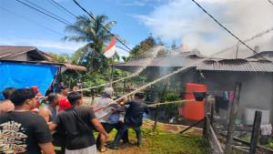 bakar-rumah-ambawang-e45454.jpg
