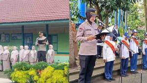 dua-jadi-pembina.jpg