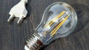 energi-listrik-di-antara.jpg