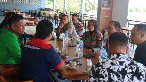 kapolres-buruh.jpg