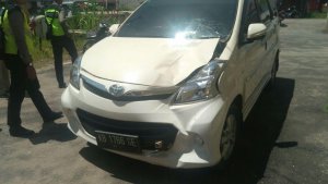 mobil-avanza-nopol-kb-1766-ge_20170914_185241.jpg