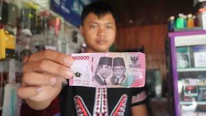 uangpalsulandak.jpg