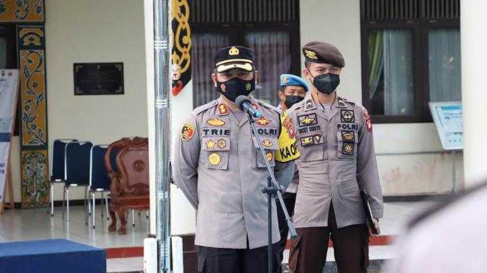 AKBP-K-Tri-Panungko-mantan-Kapolres-Sekadau-sdf-sdf-ds.jpg