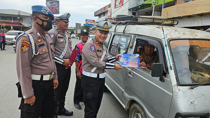 Polres Mempawah Kedepankan Edukasi Tertib Berlalulintas Saat Gelar Operasi Zebra Kapuas 2024