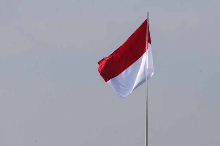 Alasan-Camat-Tak-Pasang-Bendera-Merah-Putih-di-Kantor-Kecamatan-Muara-Bangkahulu-dan-Nasibnya-Kini.jpg