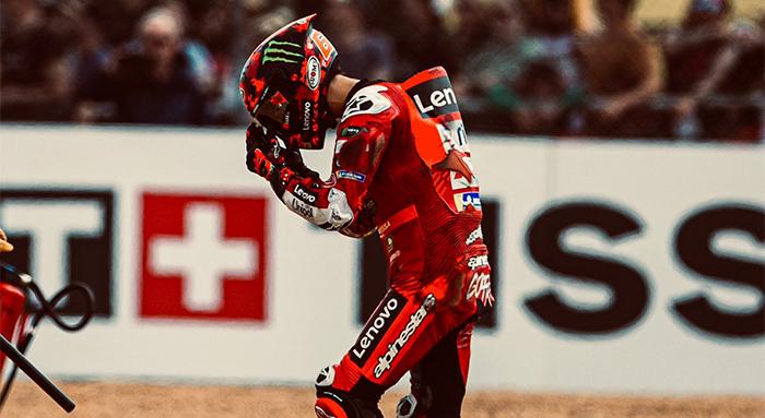 Alasan-Pecco-Bagnaia-Gagal-Raup-Poin-di-Prancis-hingga-Salahkan-Ducati-Desmosedici-GP25.jpg