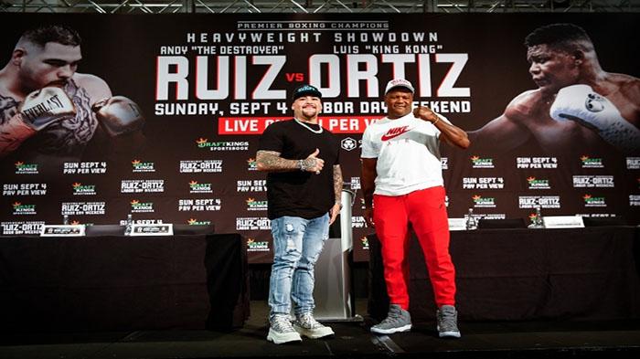 Andy-Ruiz-dan-Luis-Ortiz-saat-konfres-dan-face-to-face.jpg