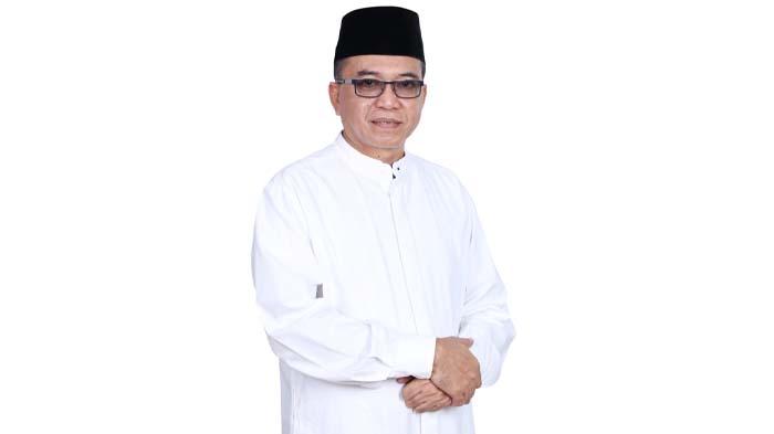 Anggota-DPRD-Provinsi-Kalimantan-Barat-Fraksi-Partai-Golkar-Usmandy43tfg.jpg