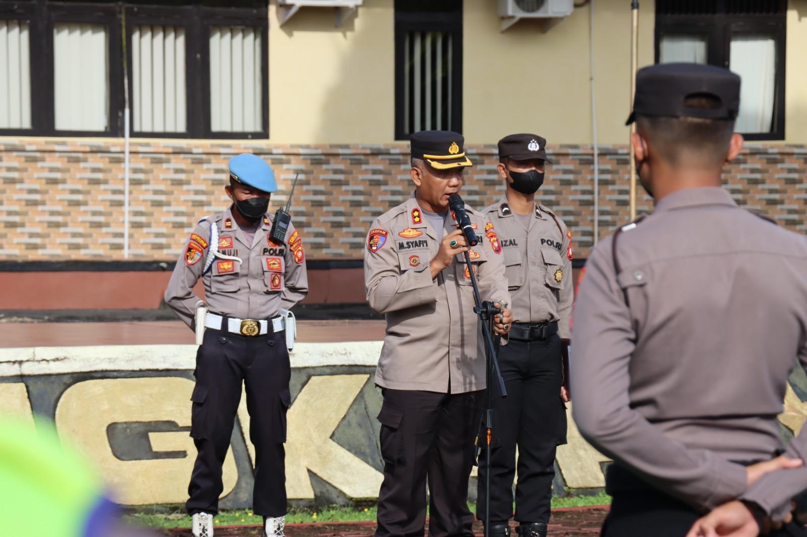 Pimpin Apel, Kapolres Melawi Ingatkan Seluruh Personel Hindari Pelanggaran dan Jauhi Narkoba